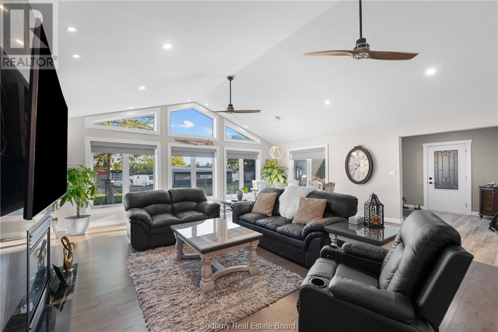 30 Caron Road Property Photo 23