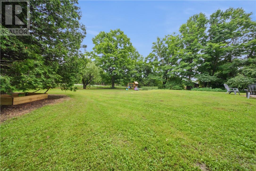 19 Government Road Property Photo 38