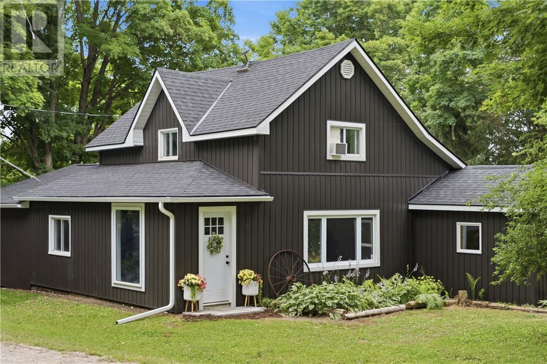 19 Government Road Property Photo 40