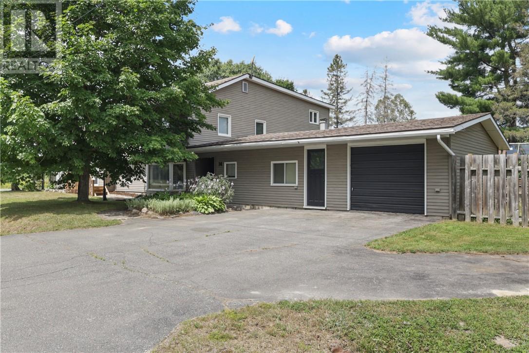 14 Minto Street Property Photo 3