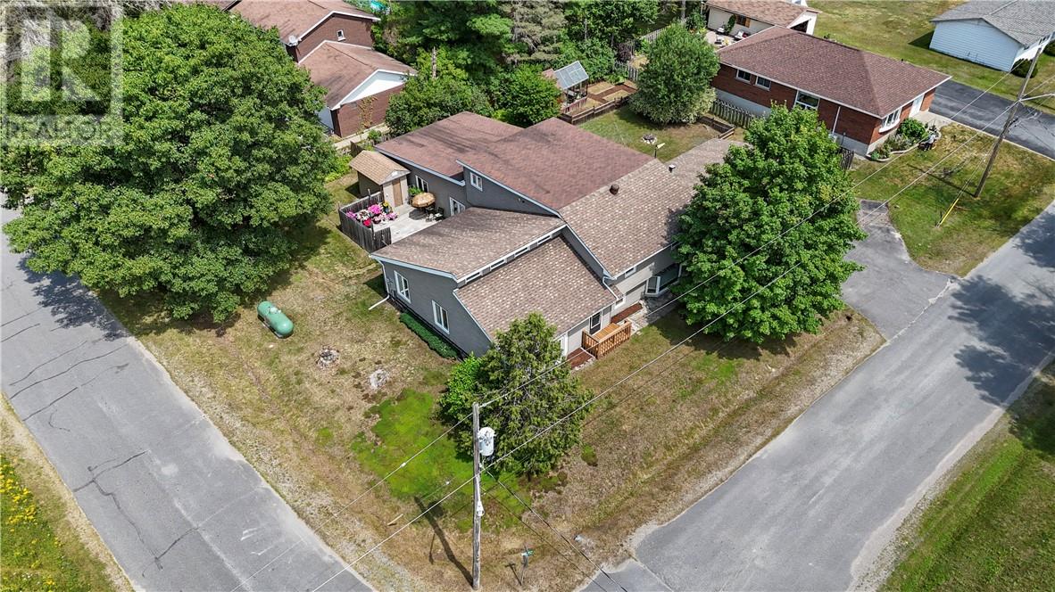 14 Minto Street Property Photo 17