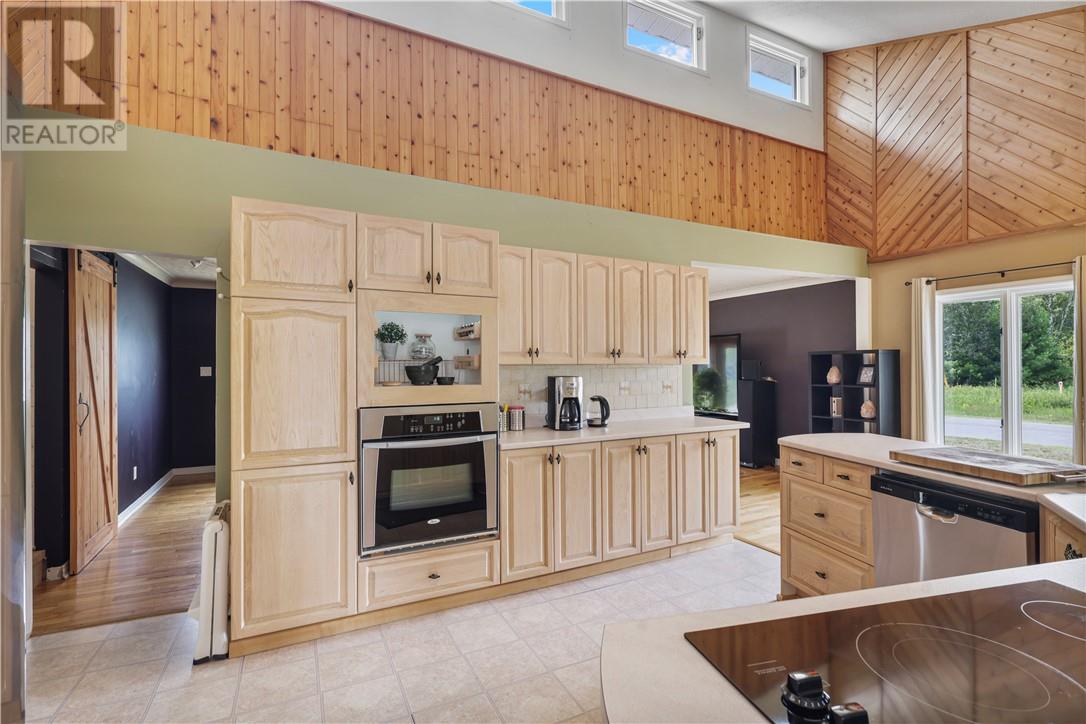 14 Minto Street Property Photo 28