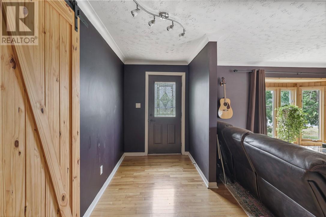 14 Minto Street Property Photo 37