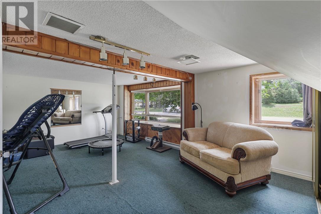 14 Minto Street Property Photo 38