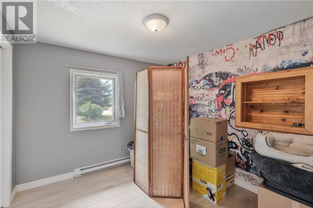 14 Minto Street Property Photo 42