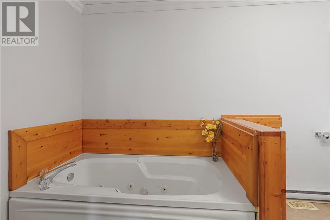 14 Minto Street Property Photo 56