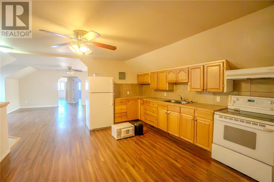 7 Second Avenue Property Photo 22