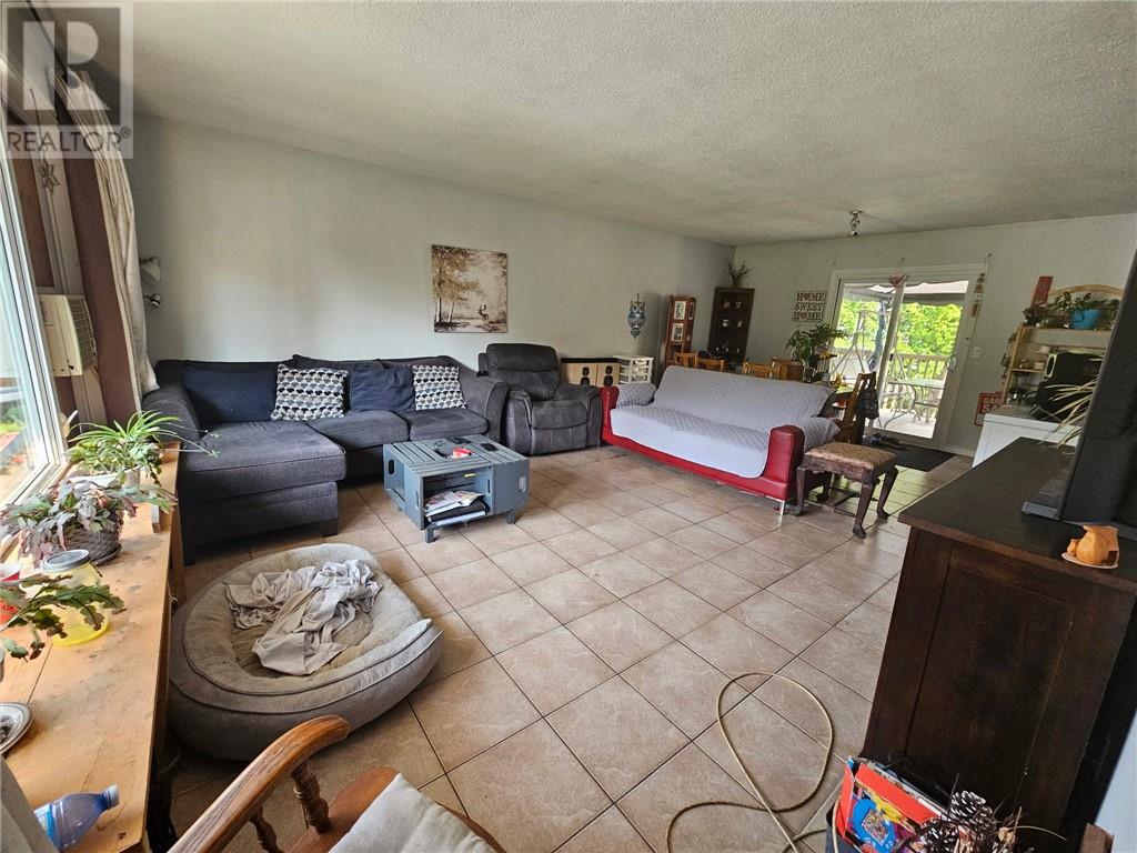 2-7 Ontario Drive Property Photo 27
