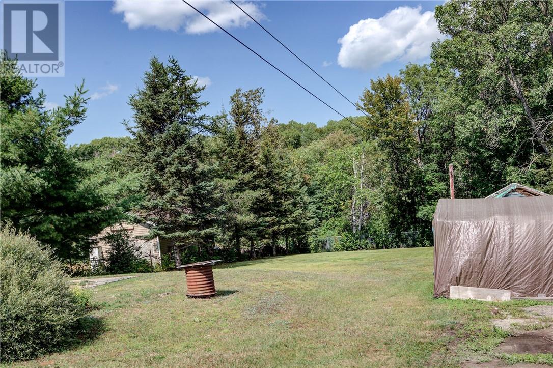 222 Riverside Drive Property Photo 4