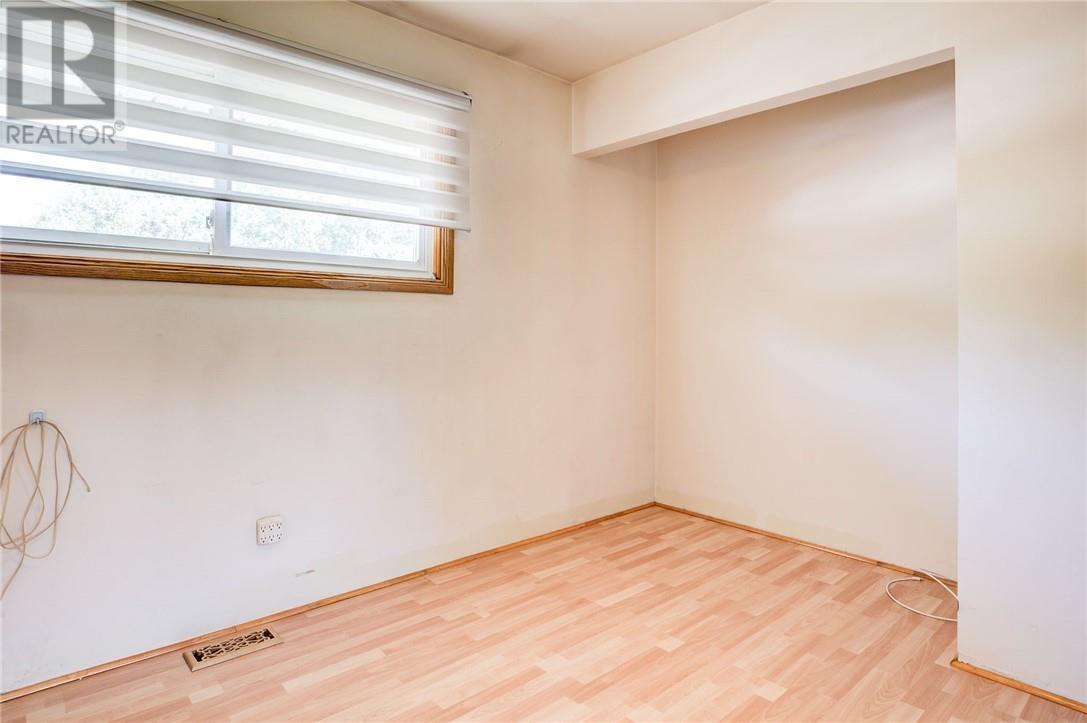 222 Riverside Drive Property Photo 18
