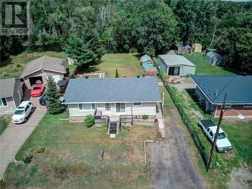 222 Riverside Drive Property Photo 27
