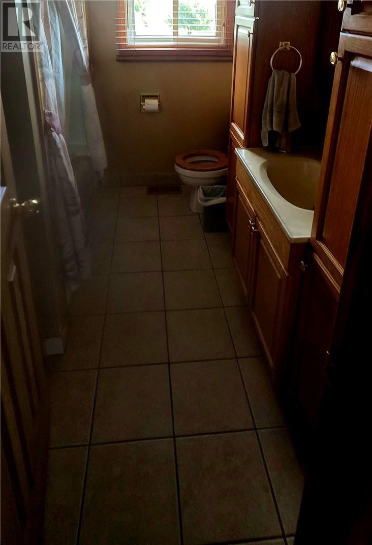 3211 Glendale Court Property Photo 5