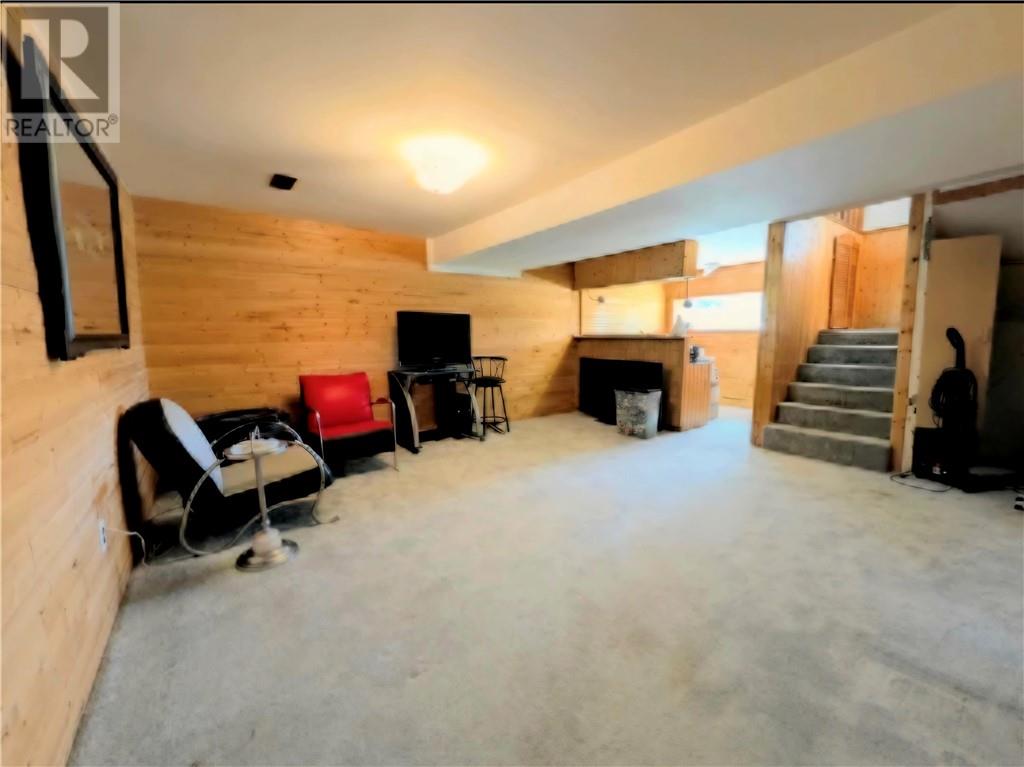 3152 Maple Property Photo 17