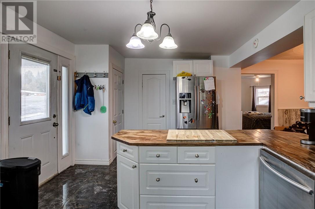 7157 Highway 17 Property Photo 4