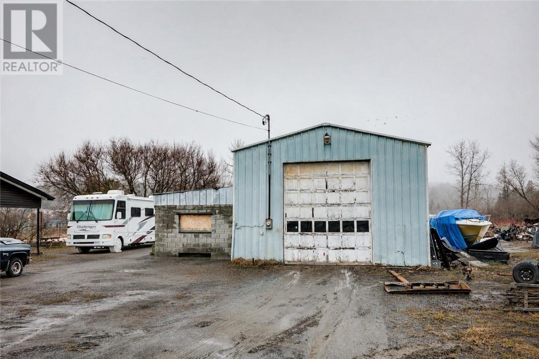 7157 Highway 17 Property Photo 16