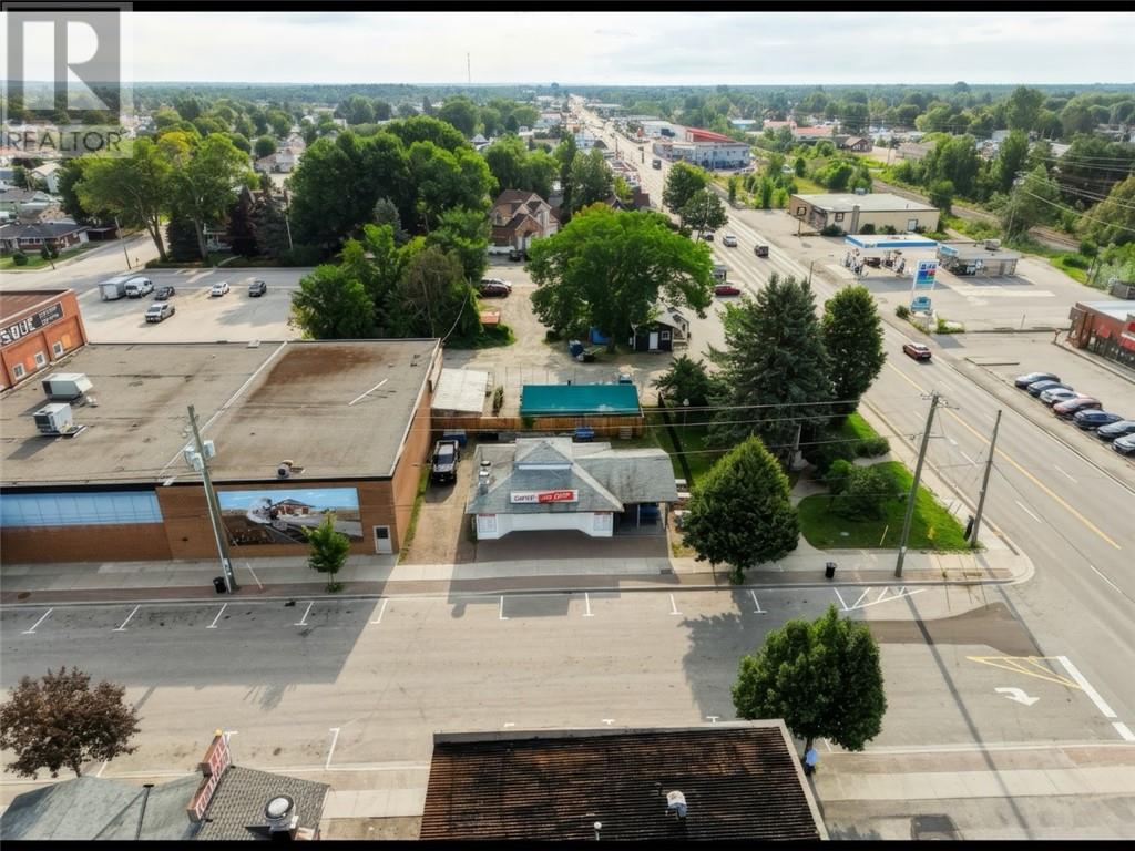 230 Main Street Property Photo 15