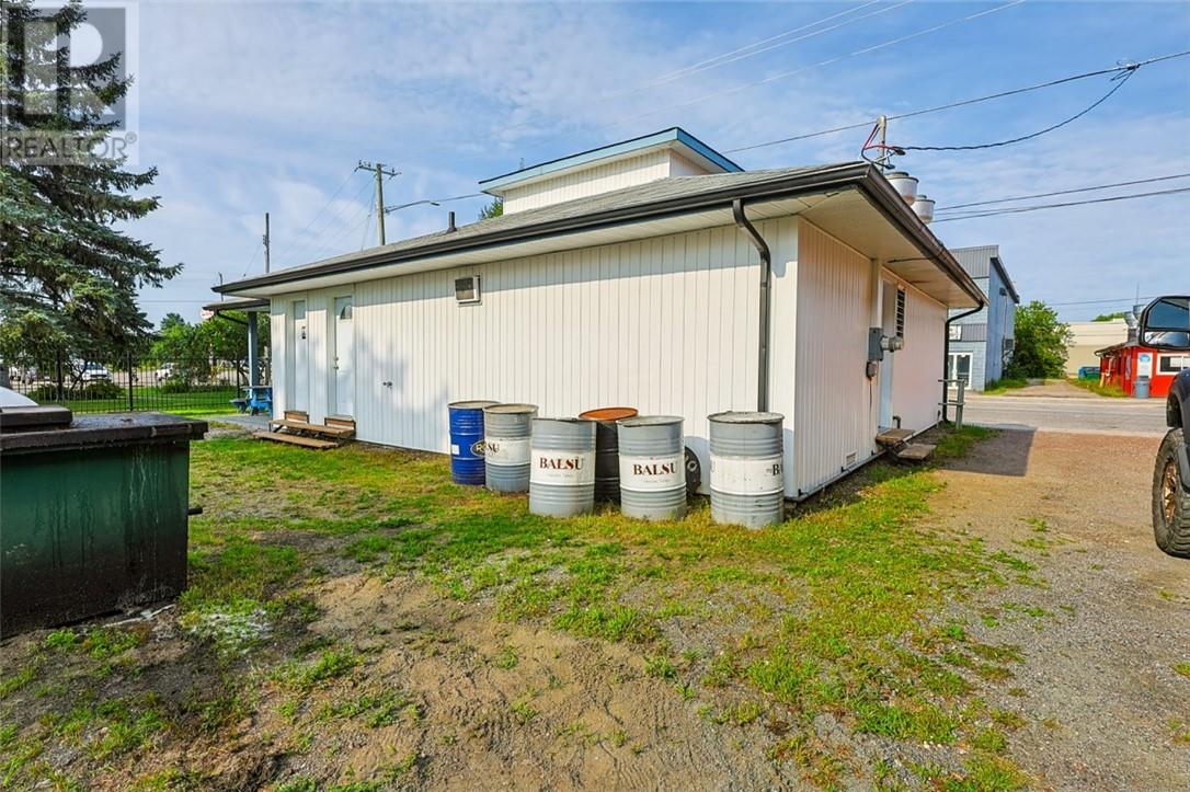 230 Main Street Property Photo 31