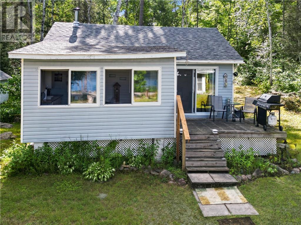 40 Ministic Lake Road Property Photo 4