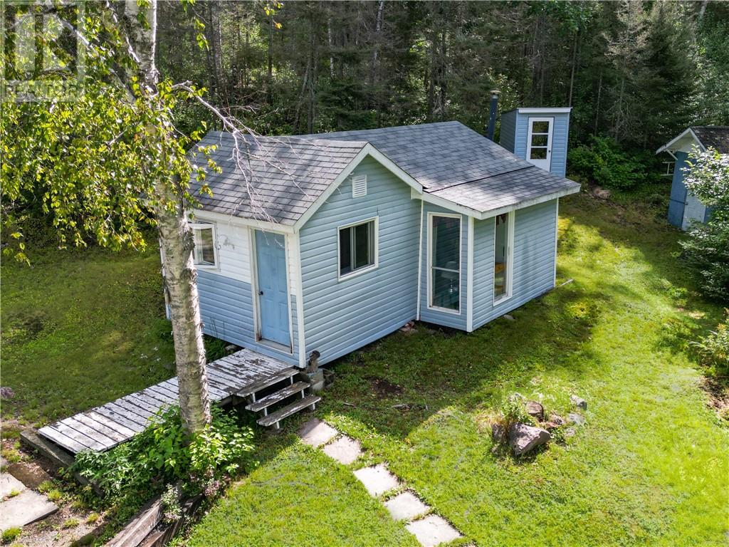 40 Ministic Lake Road Property Photo 5
