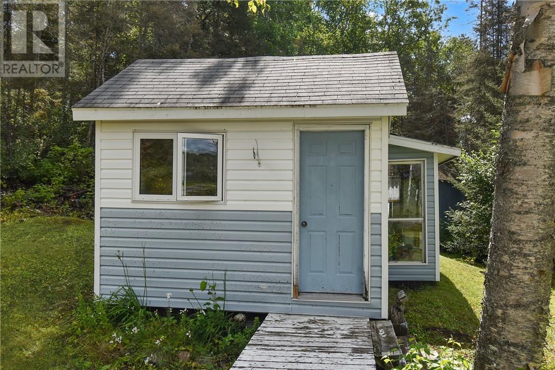 40 Ministic Lake Road Property Photo 7