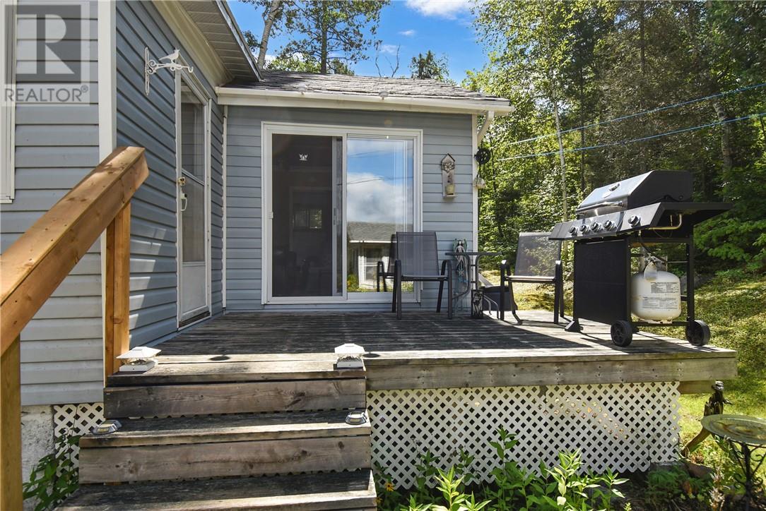 40 Ministic Lake Road Property Photo 11