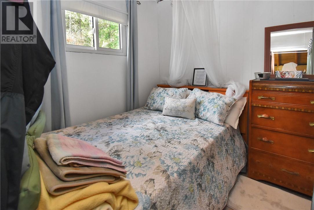 40 Ministic Lake Road Property Photo 16