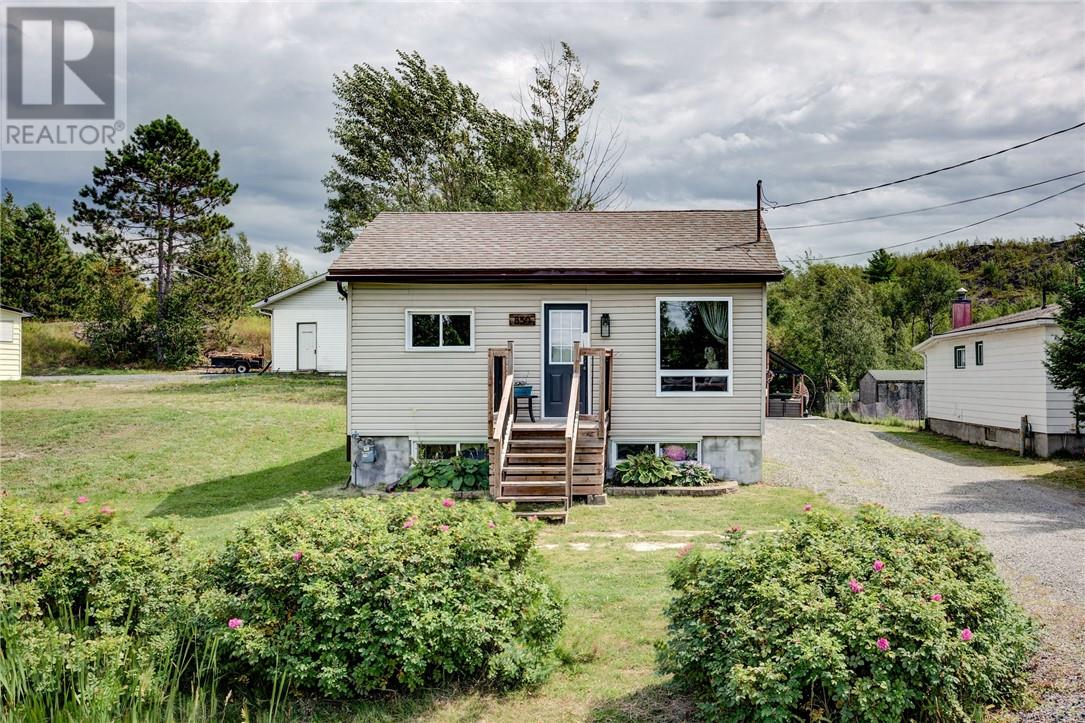 850 Highway 17e Property Photo 1