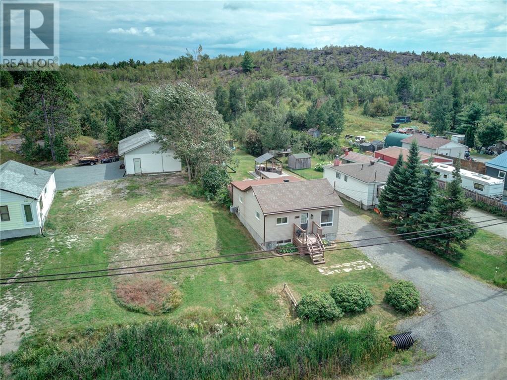 850 Highway 17e Property Photo 22