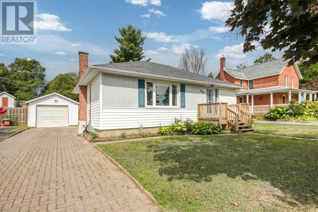 313 Read Street Property Photo 1