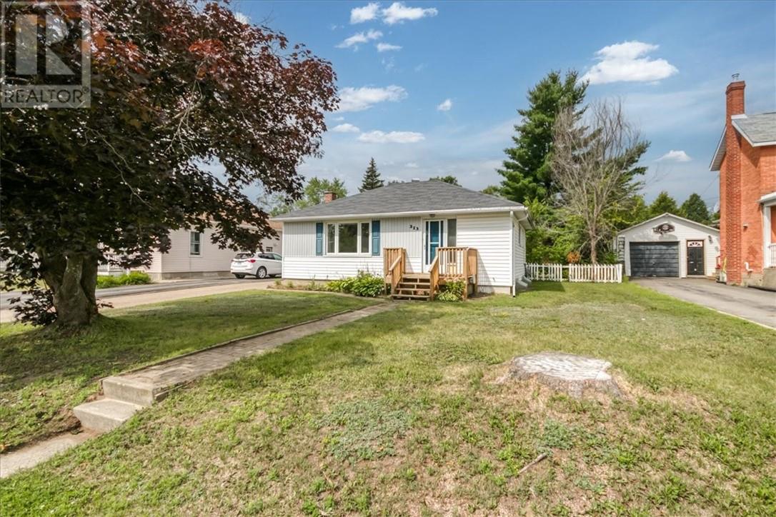 313 Read Street Property Photo 4