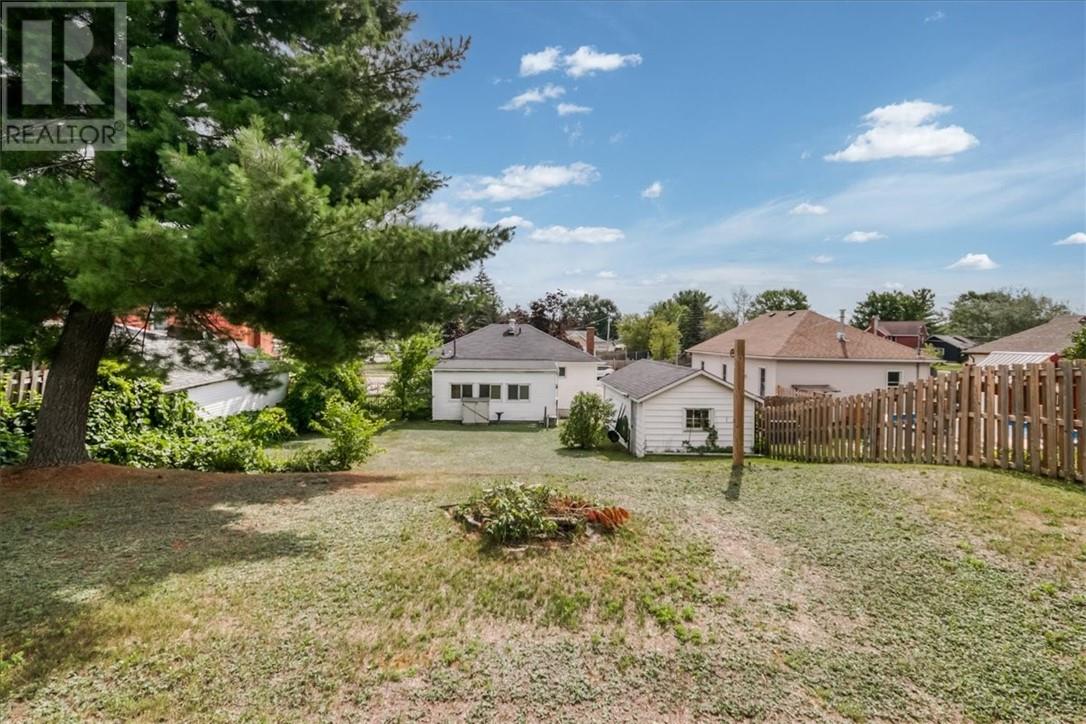 313 Read Street Property Photo 7
