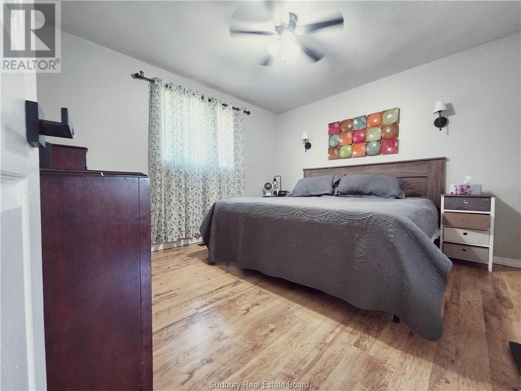 155 Ridgemount Avenue Property Photo 27