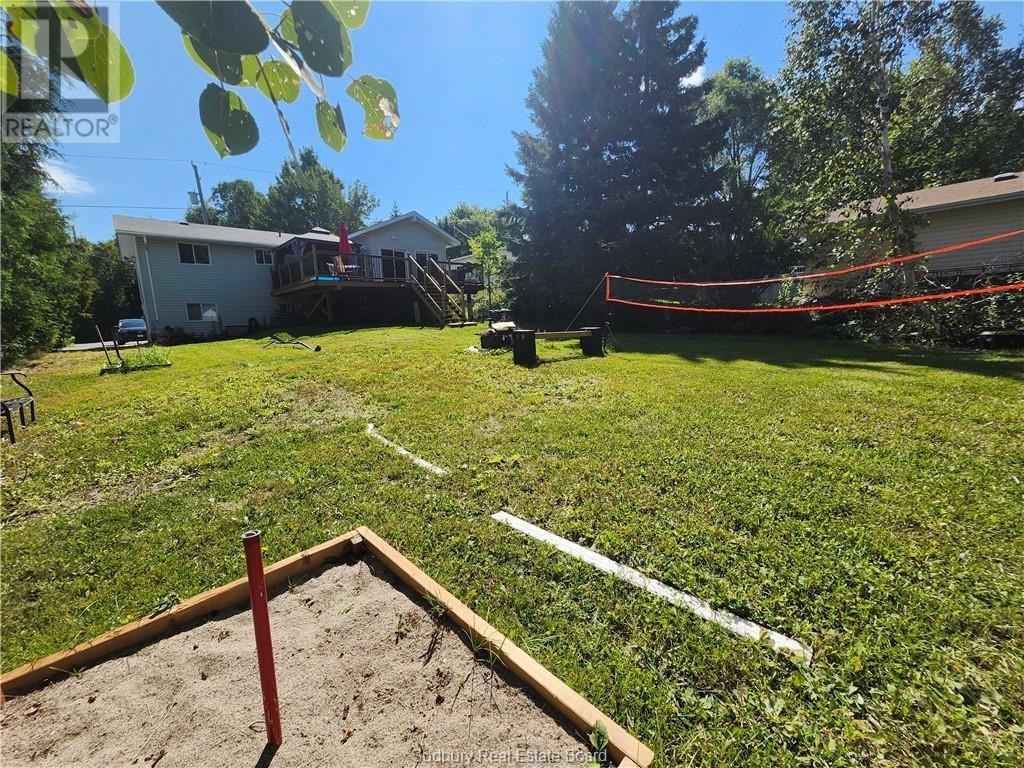 155 Ridgemount Avenue Property Photo 45