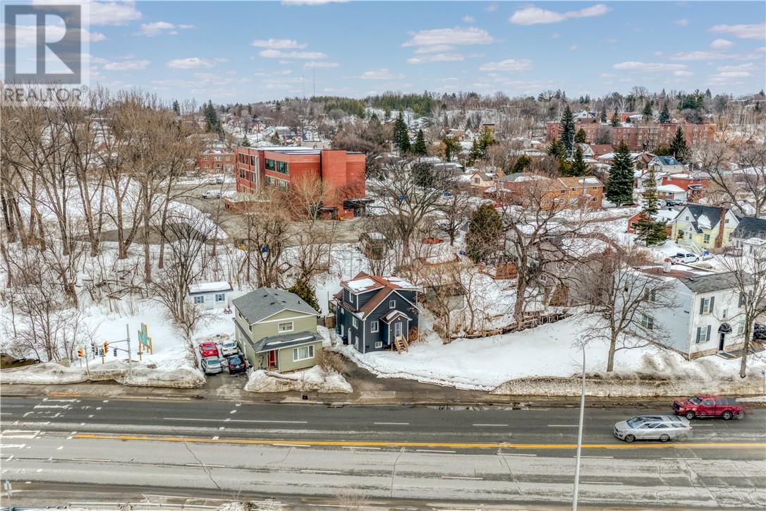 554 Regent Street Property Photo 31