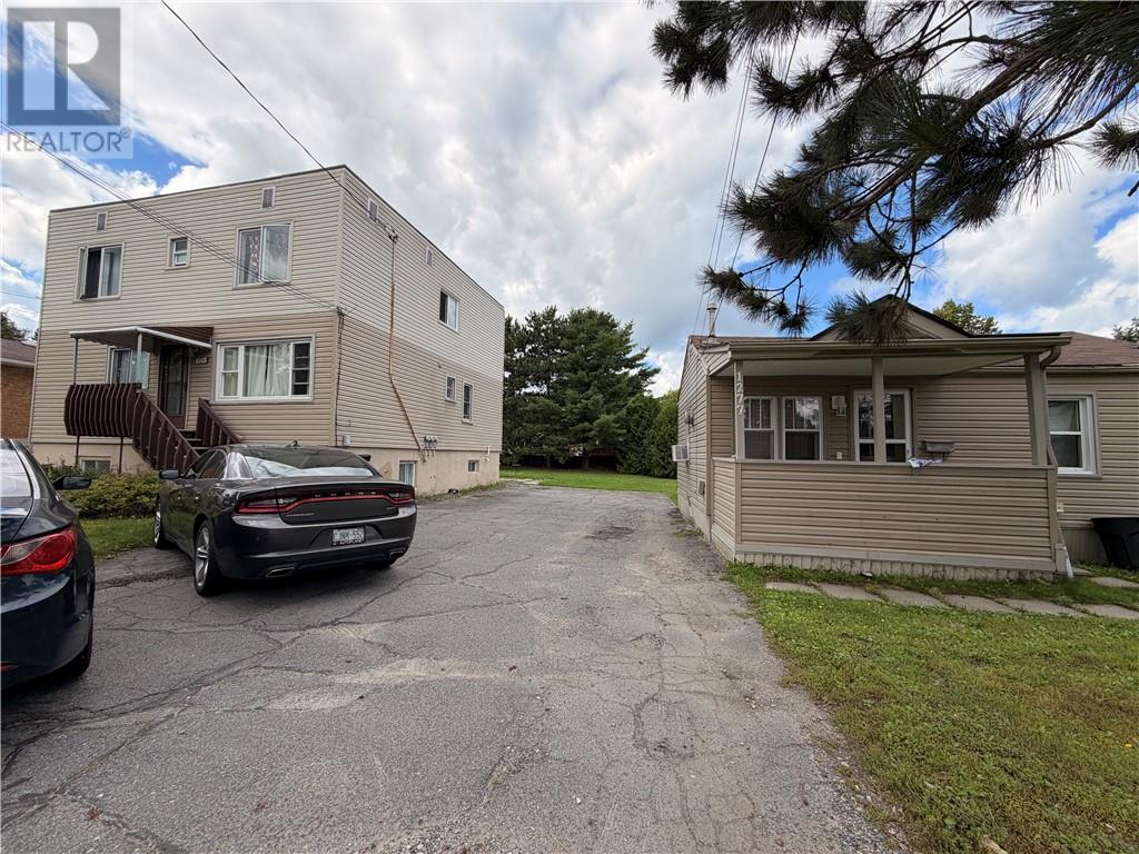 1273 & 1277 Will Street Property Photo 4