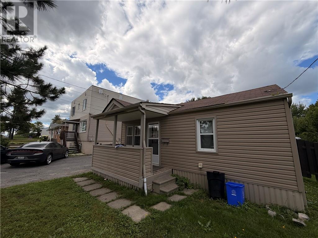 1273 & 1277 Will Street Property Photo 7