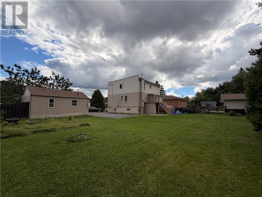 1273 & 1277 Will Street Property Photo 12