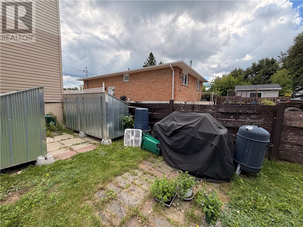 1273 & 1277 Will Street Property Photo 13