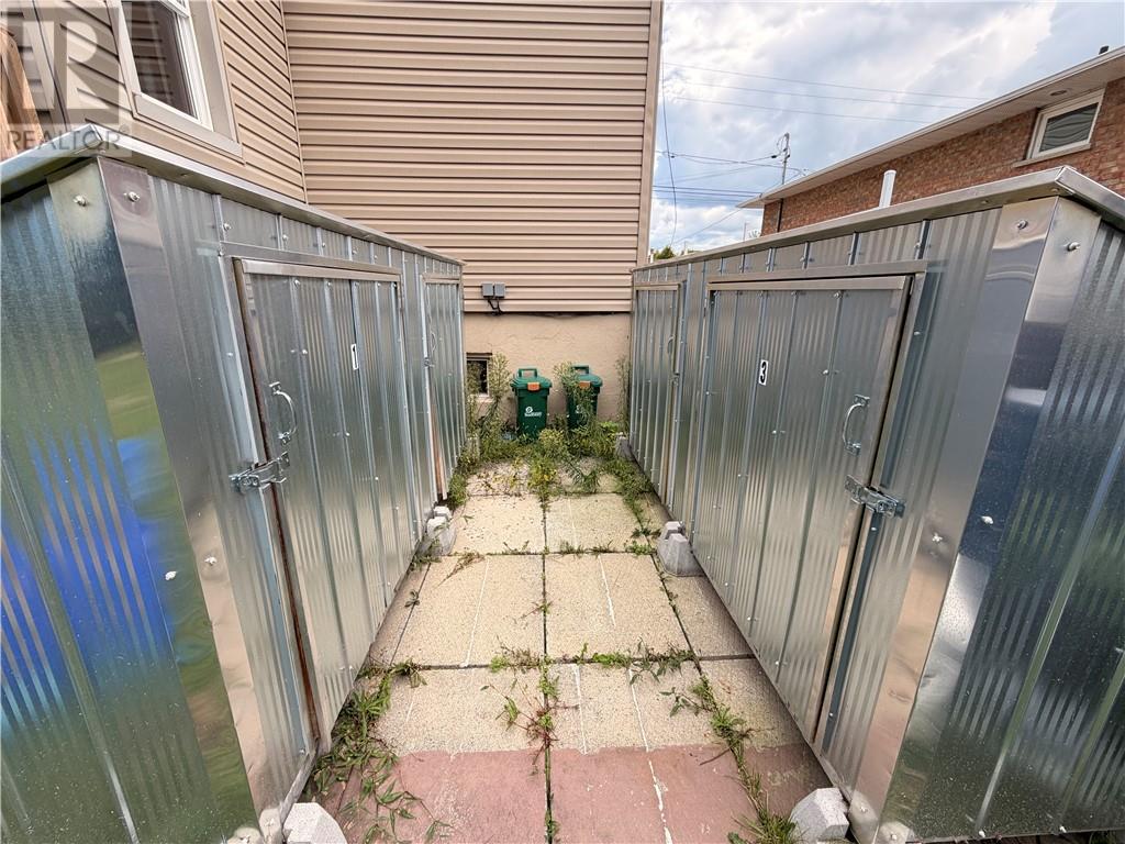 1273 & 1277 Will Street Property Photo 14