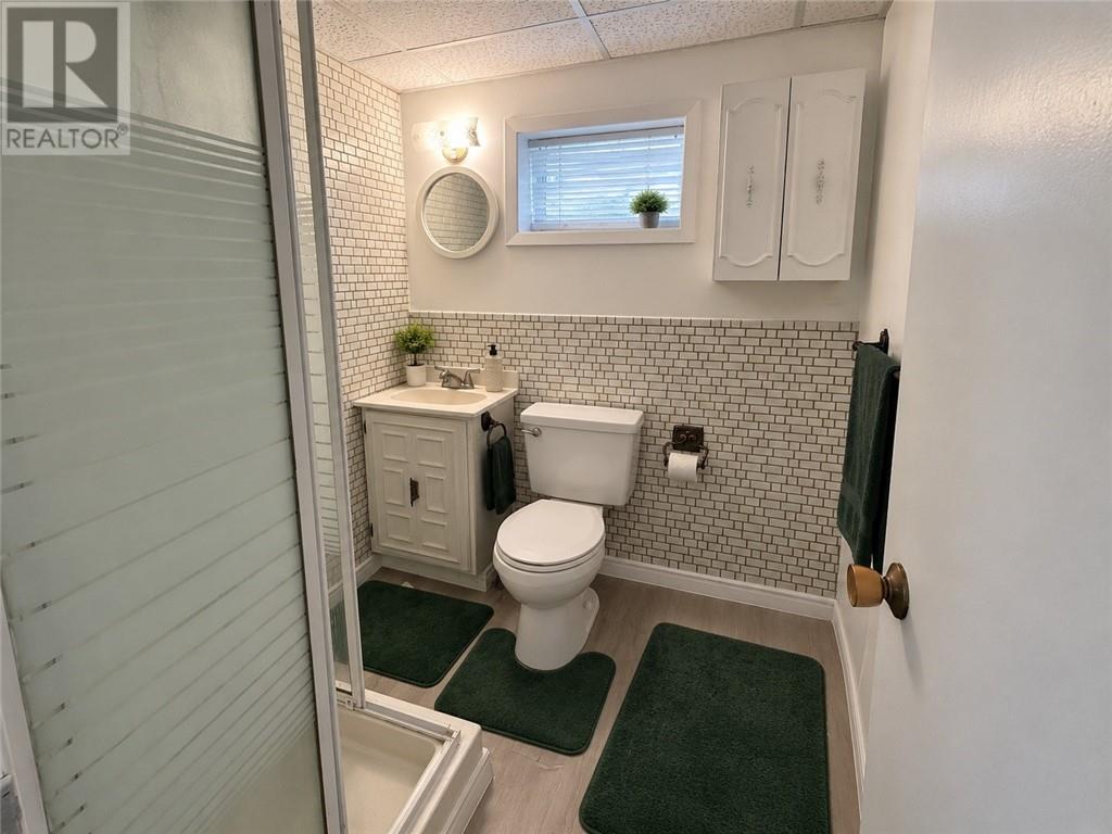 1273 & 1277 Will Street Property Photo 40