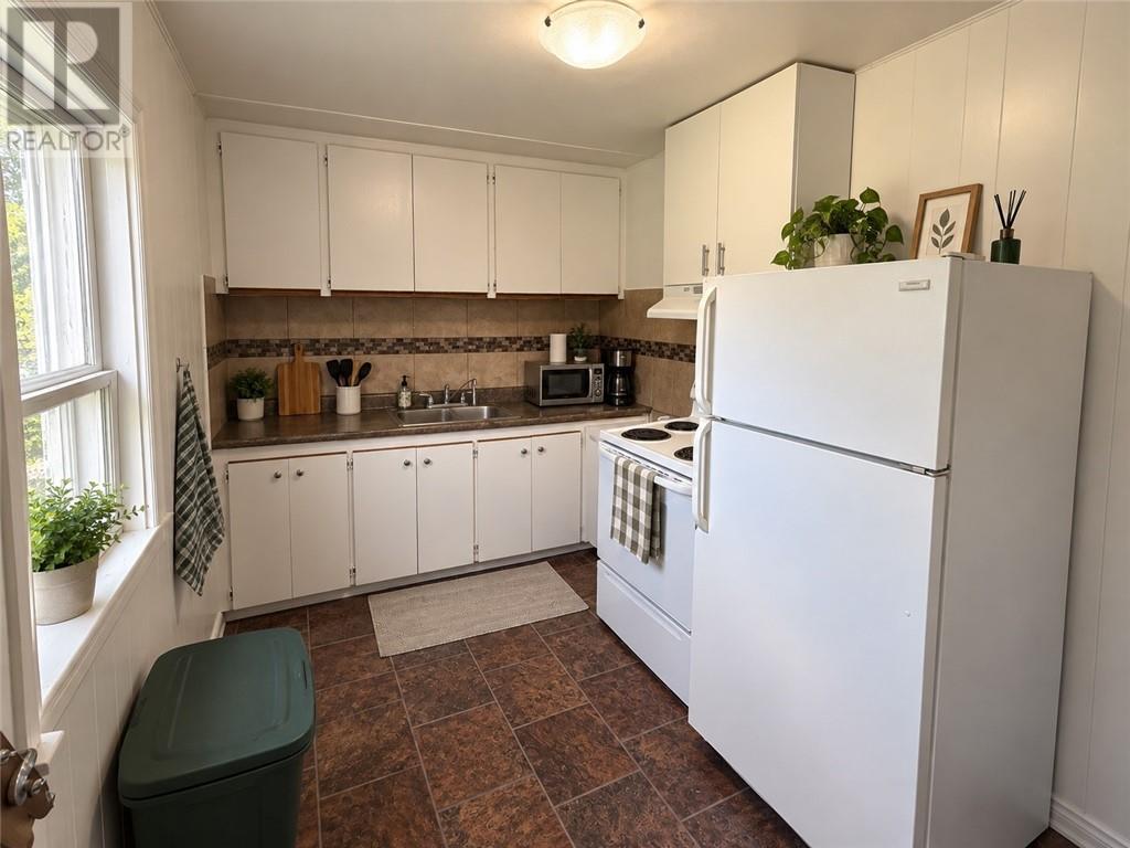 1273 & 1277 Will Street Property Photo 44