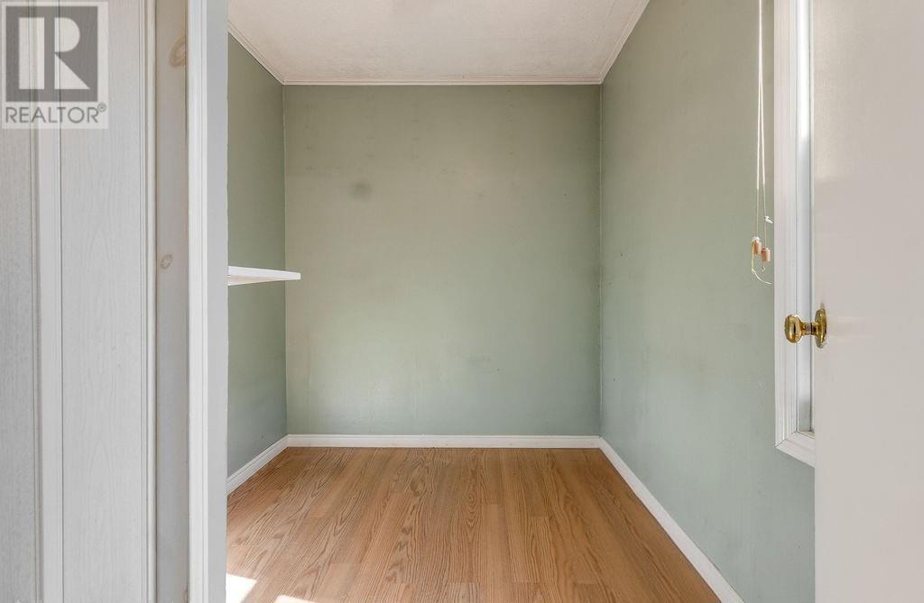 112 First Avenue Property Photo 8