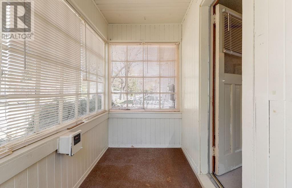 112 First Avenue Property Photo 9