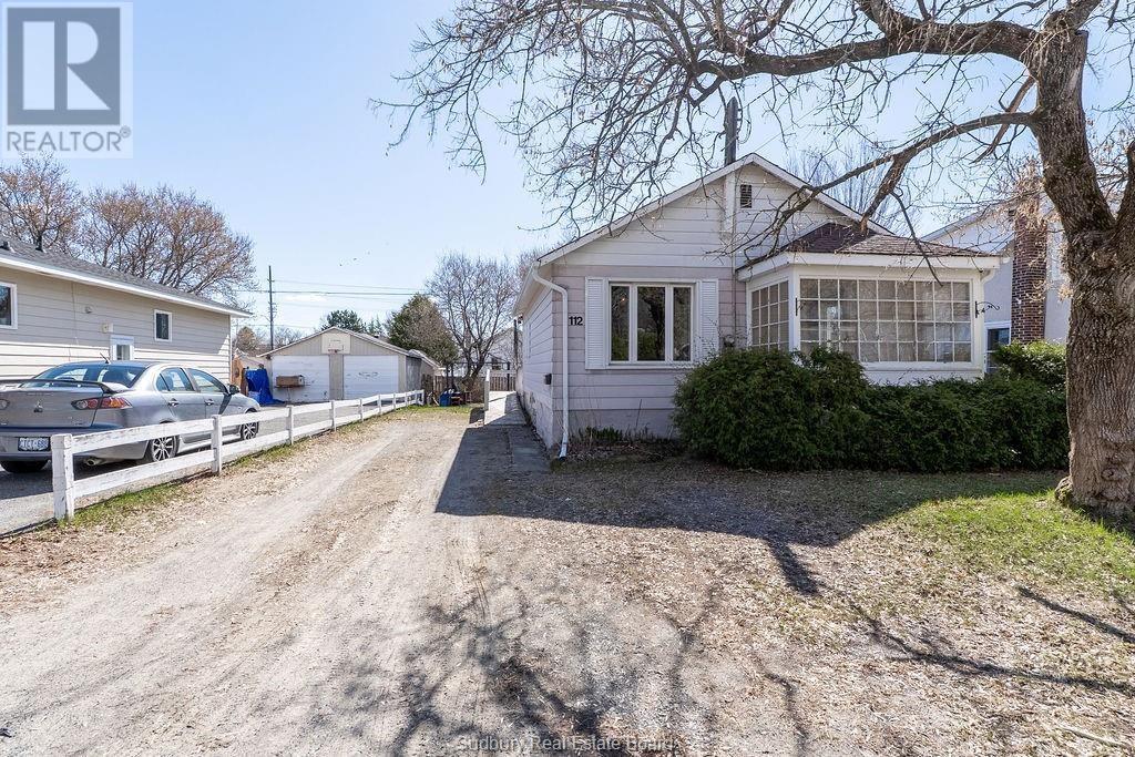 112 First Avenue Property Photo 14