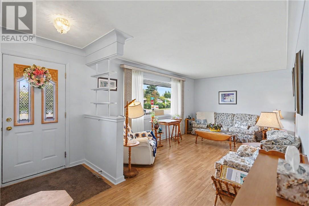 1493 Lansing Avenue Property Photo 7