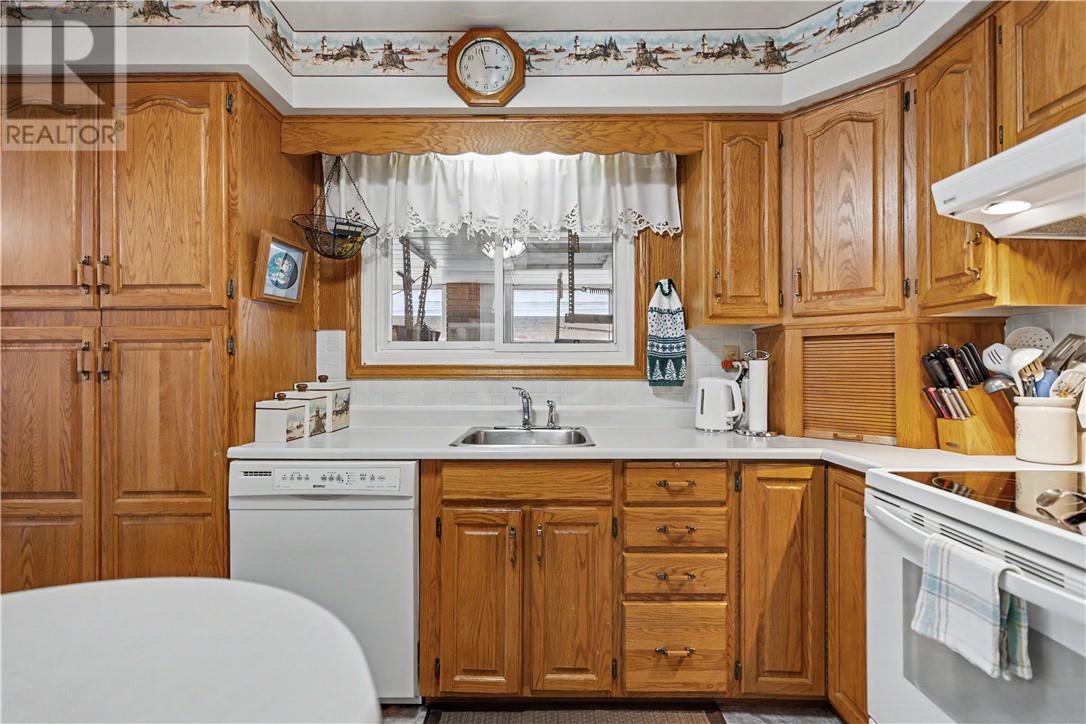 1493 Lansing Avenue Property Photo 11