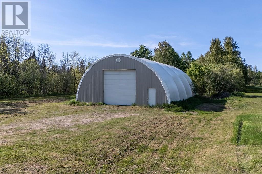 290 Seguin Street Property Photo 40