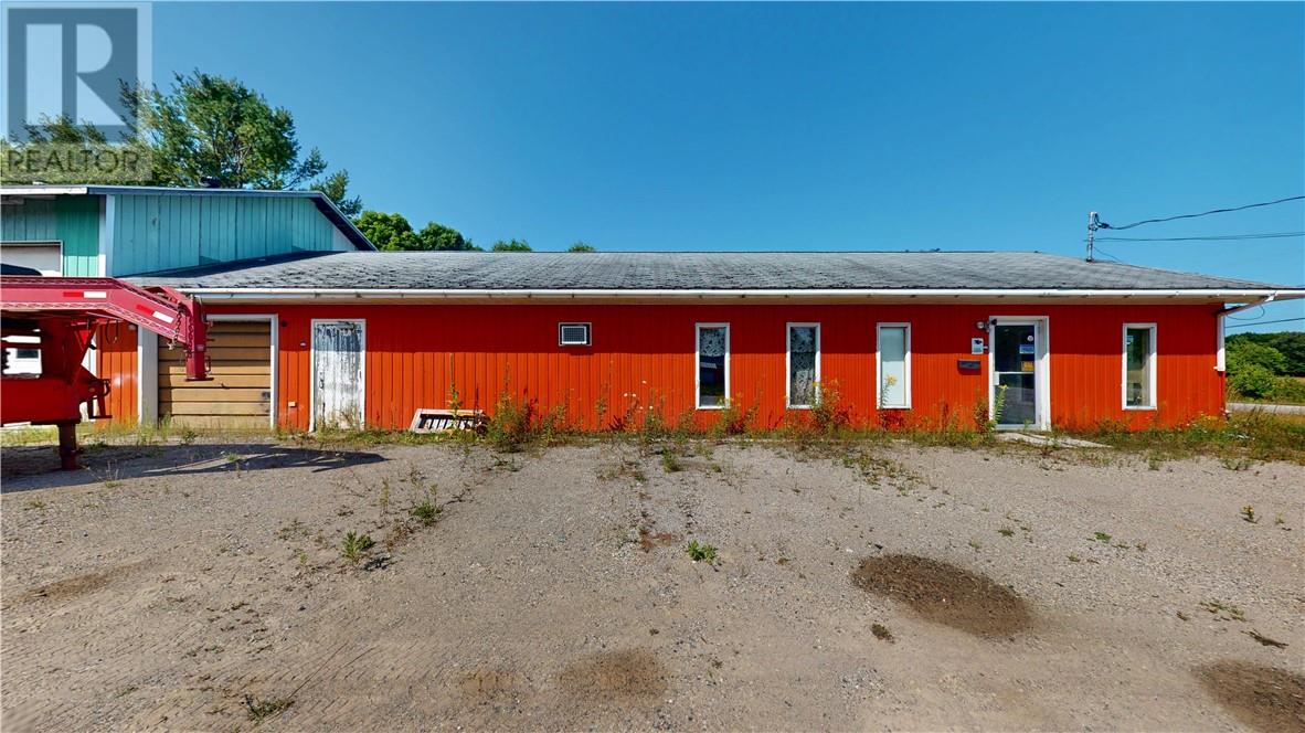 5919 & 5924 Highway 542 Property Photo 8