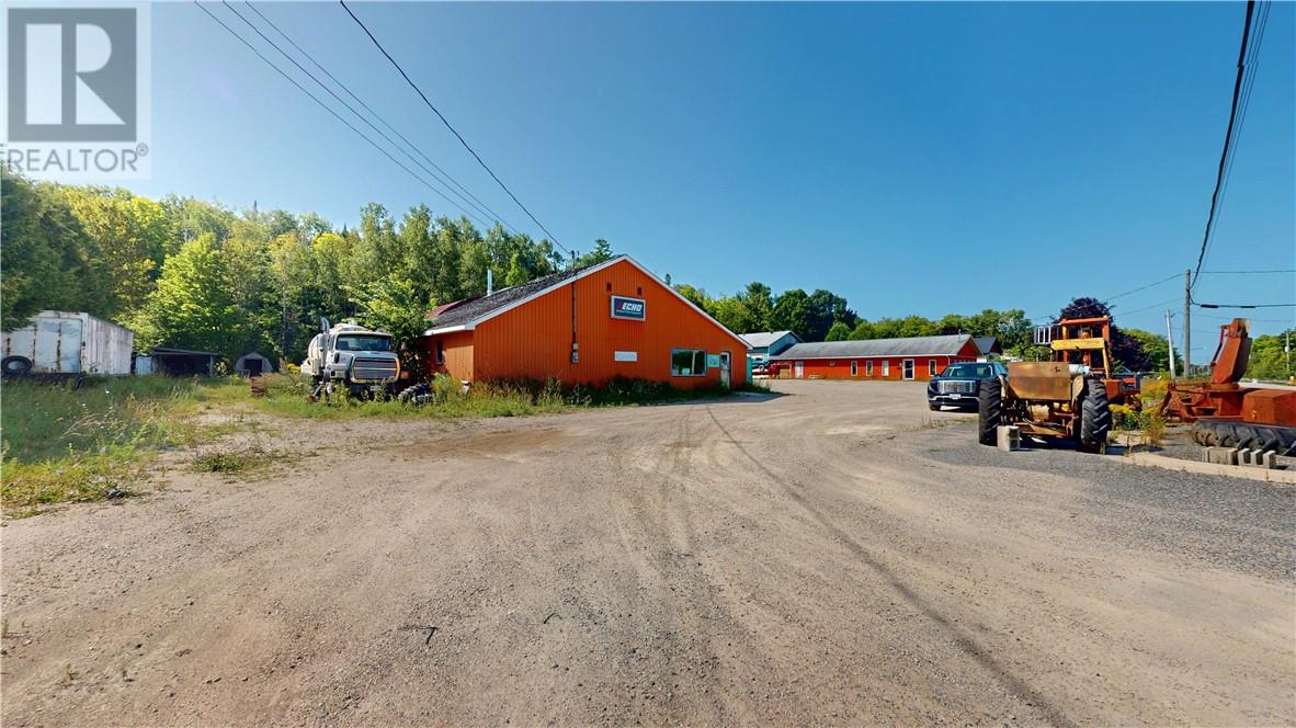 5919 & 5924 Highway 542 Property Photo 43