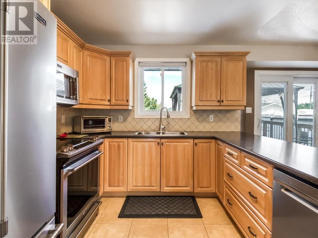 1536 Gauthier Street Property Photo 14